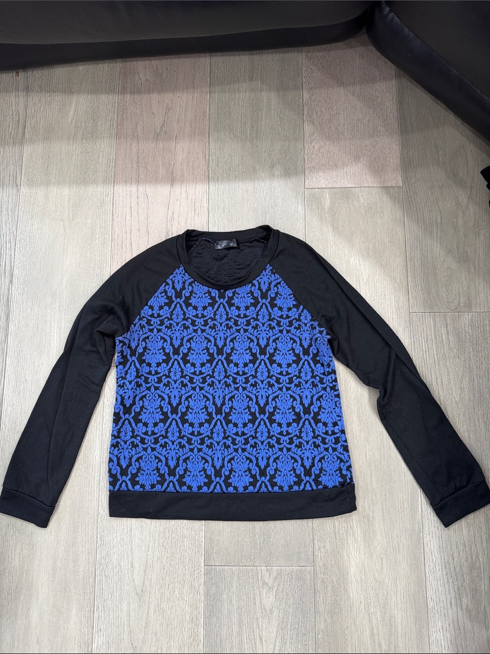 Black & Blue Patterned Men’s Crewneck Sweater